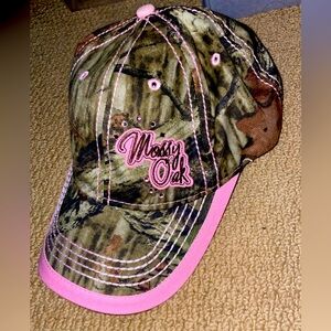 Vintage Mossy Oak camo hat with pink/rhinestone details